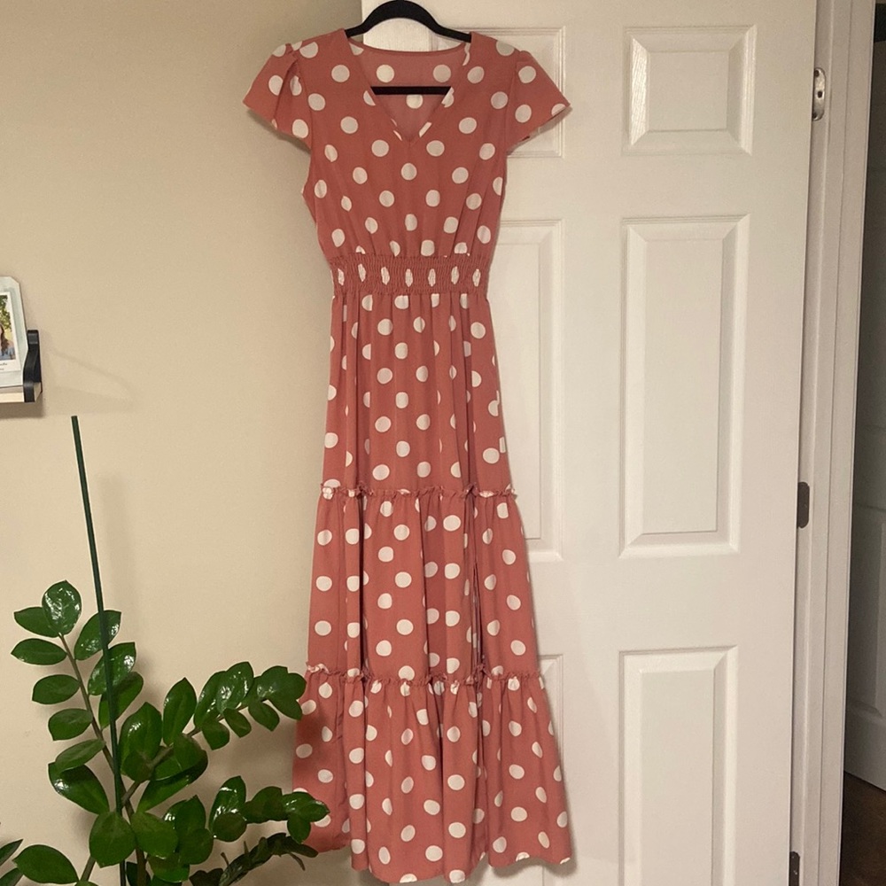 Beautiful summer dress from Shein with no flaws!